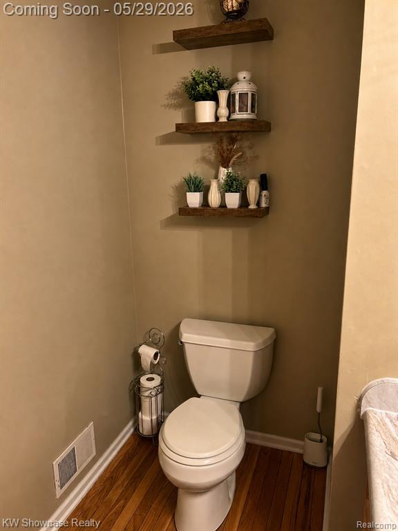 5457 Shelton Drive, Commerce Twp, MI 48382 — Photo 23