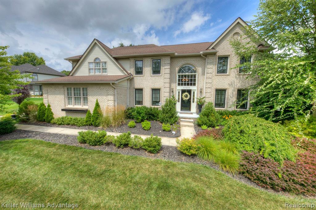 47694 EDINBURGH Drive, Plymouth, MI 48170 — Photo 3