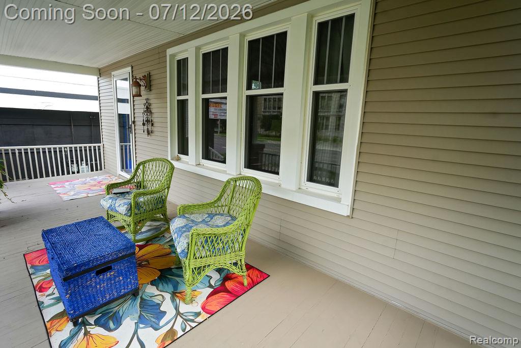 545 Eureka Road, Wyandotte, MI 48192 — Photo 5