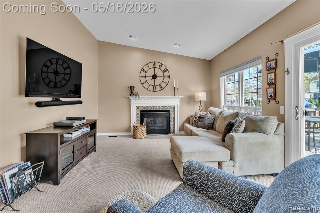 944 S Parkwood Drive, South Lyon, MI 48178 — Photo 18