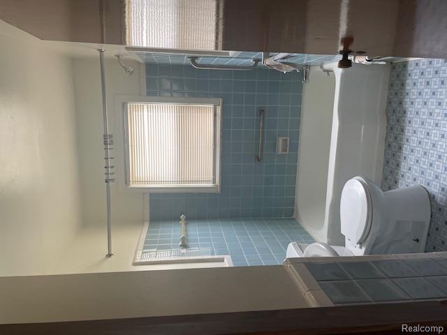 8645 Minock Street, Detroit, MI 48228 — Photo 14
