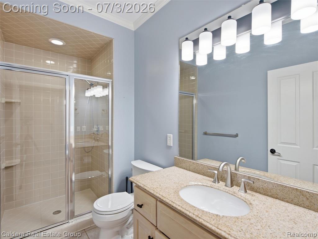 56015 Parkview Drive, Utica, MI 48316 — Photo 43