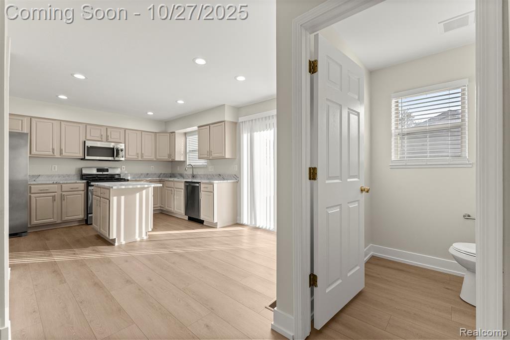 4209 Monroe Street, Dearborn Heights, MI 48125 — Photo 18