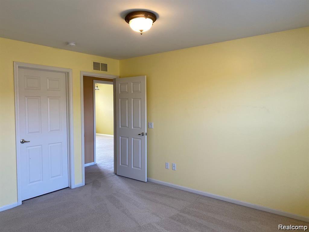 49691 COURTYARD Lane, Canton, MI 48188 — Photo 35