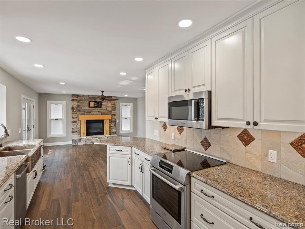 680 CRESCENT Court, Ortonville, MI 48462 — Photo 8
