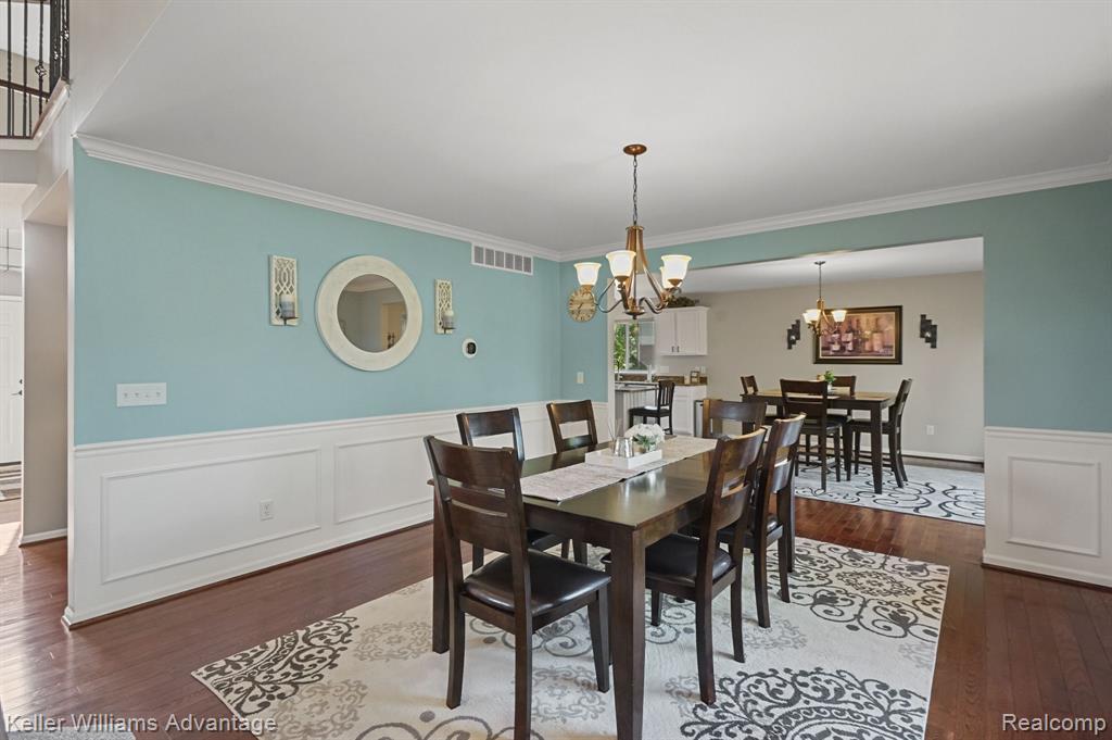 24601 BROMPTON Way, South Lyon, MI 48178 — Photo 17