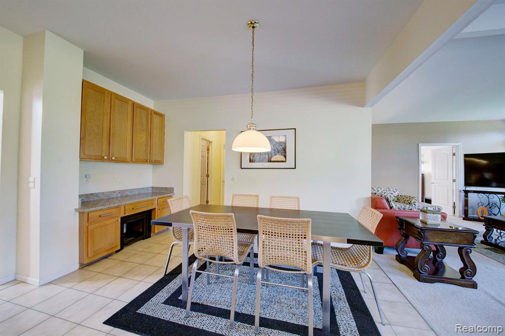 6813 Poppleton Road, Canton, MI 48187 — Photo 17