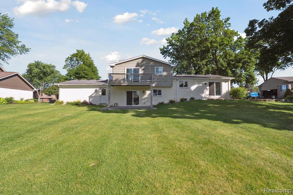 5100 Surfwood Drive, Commerce Twp, MI 48382 — Photo 41