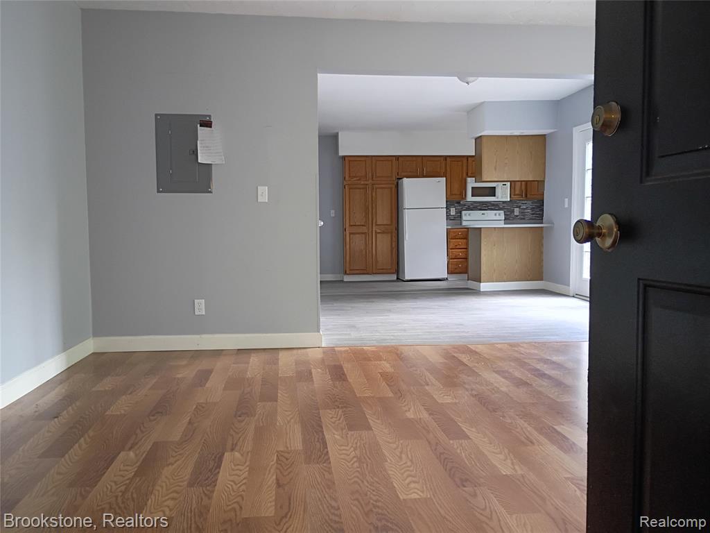 510 Pleasant Street, 4, Charlotte, MI 48813 — Photo 4