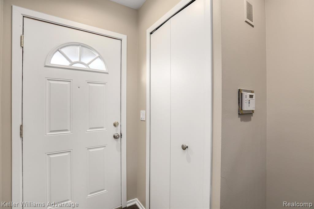 4200 Colorado Lane, West Bloomfield, MI — Photo 21