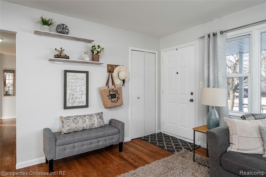 61403 Fairland Drive, South Lyon, MI 48178 — Photo 4