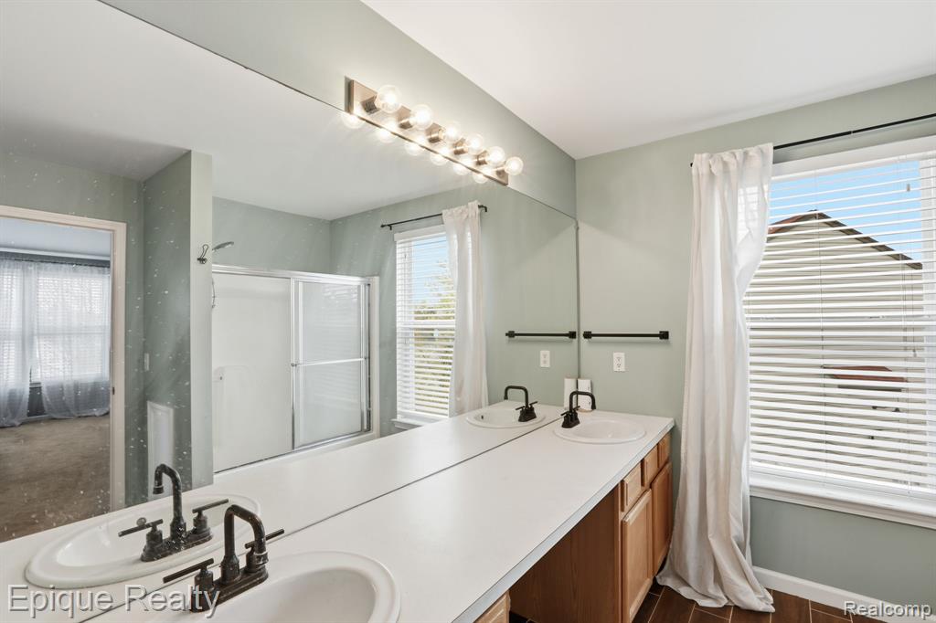 755 Lacosta Court, Pontiac, MI 48340 — Photo 16