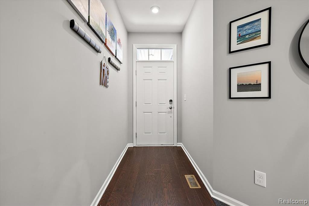 780 Peppermint Drive, 62, Rochester Hills, MI 48307 — Photo 10