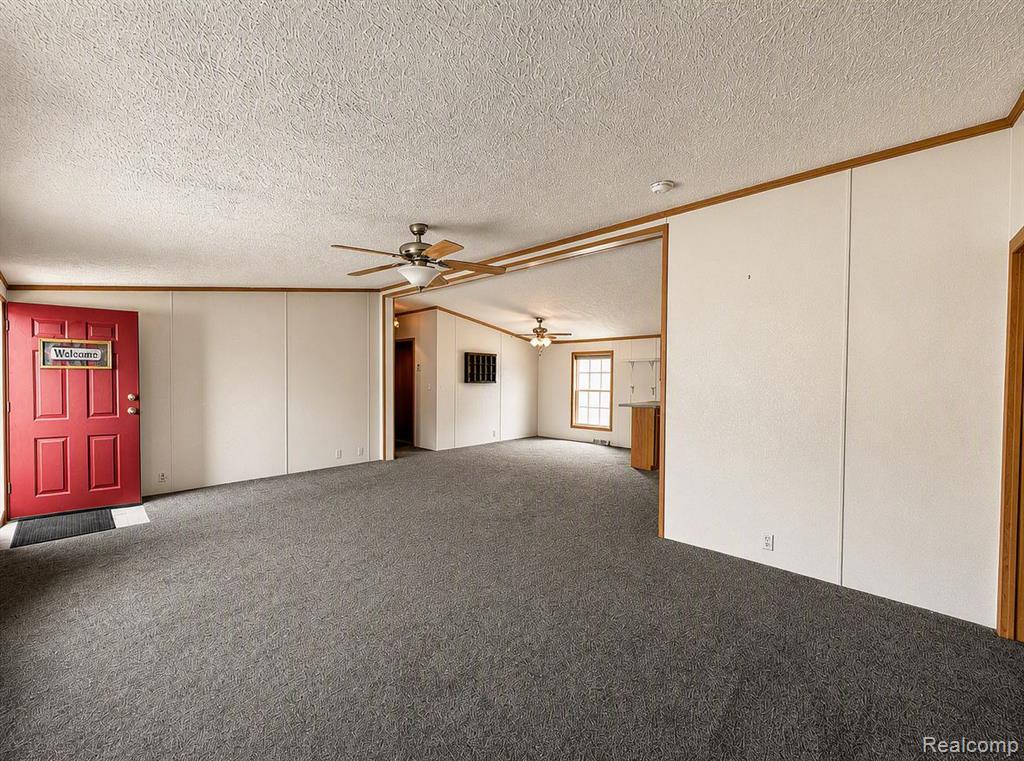 29258 Hidden River Drive, Gibraltar, MI — Photo 3