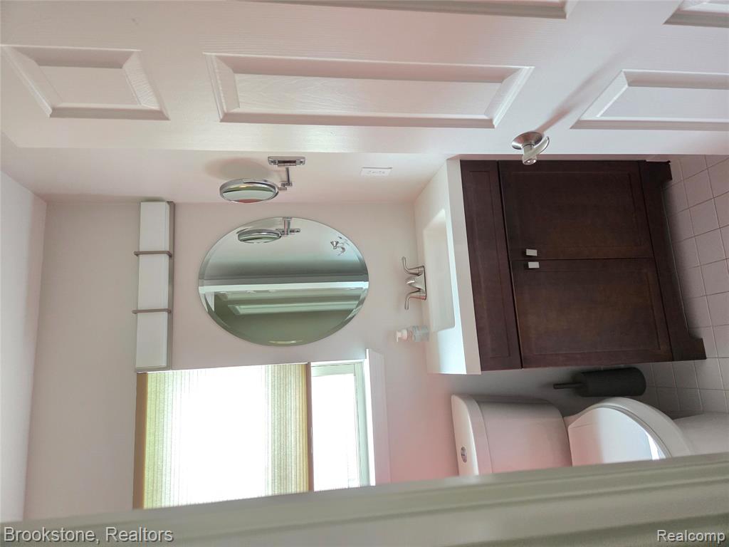 35484 Grant, New Baltimore, MI 48047 — Photo 30