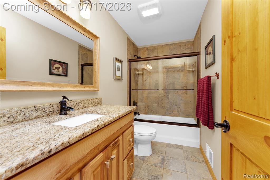 7200 Wiggins Road, Howell, MI 48855 — Photo 24