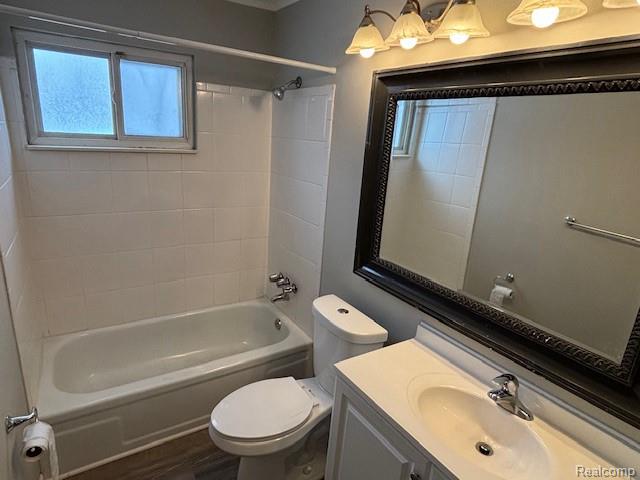 416 E Bernhard Avenue, Hazel Park, MI 48030 — Photo 9