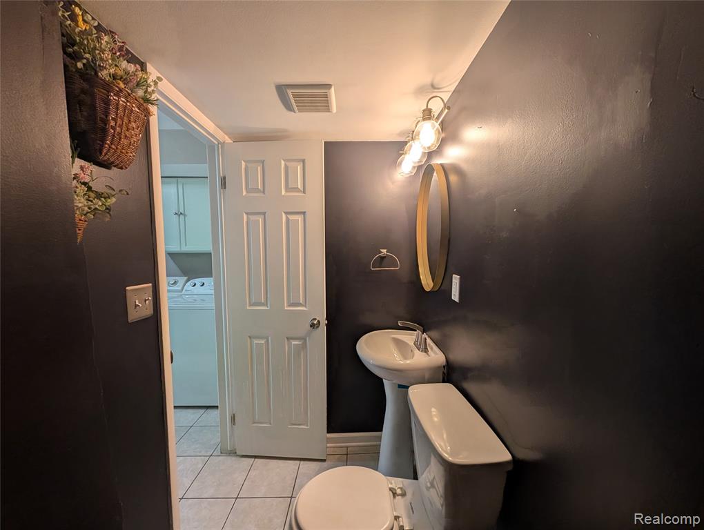 9465 Parkwood N, Davison, MI 48423 — Photo 12