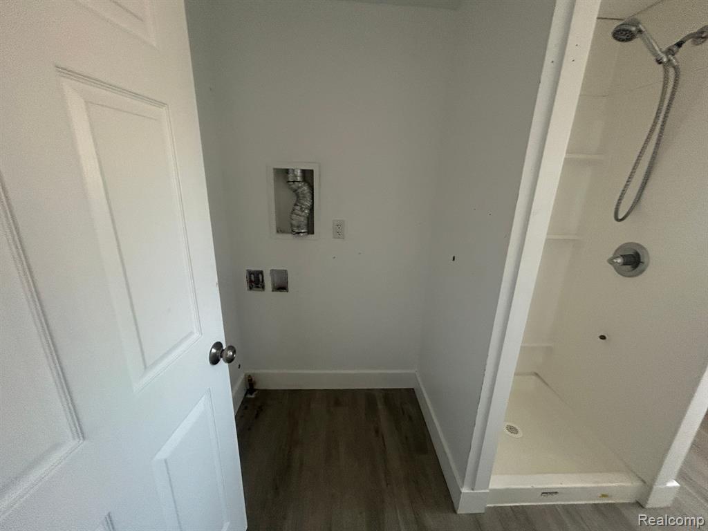 5258 NEWPORT Street, Detroit, MI 48213 — Photo 39