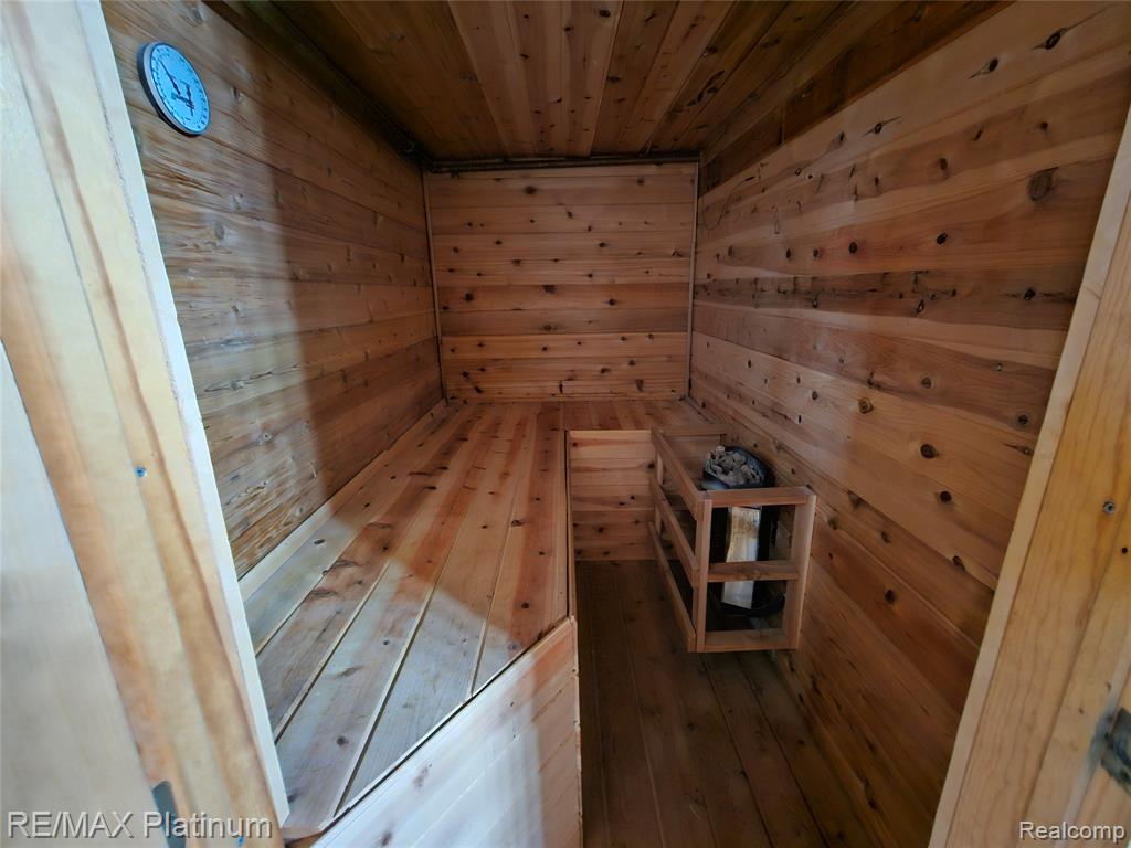 7257 Miller Road, Swartz Creek, MI 48473 — Photo 23