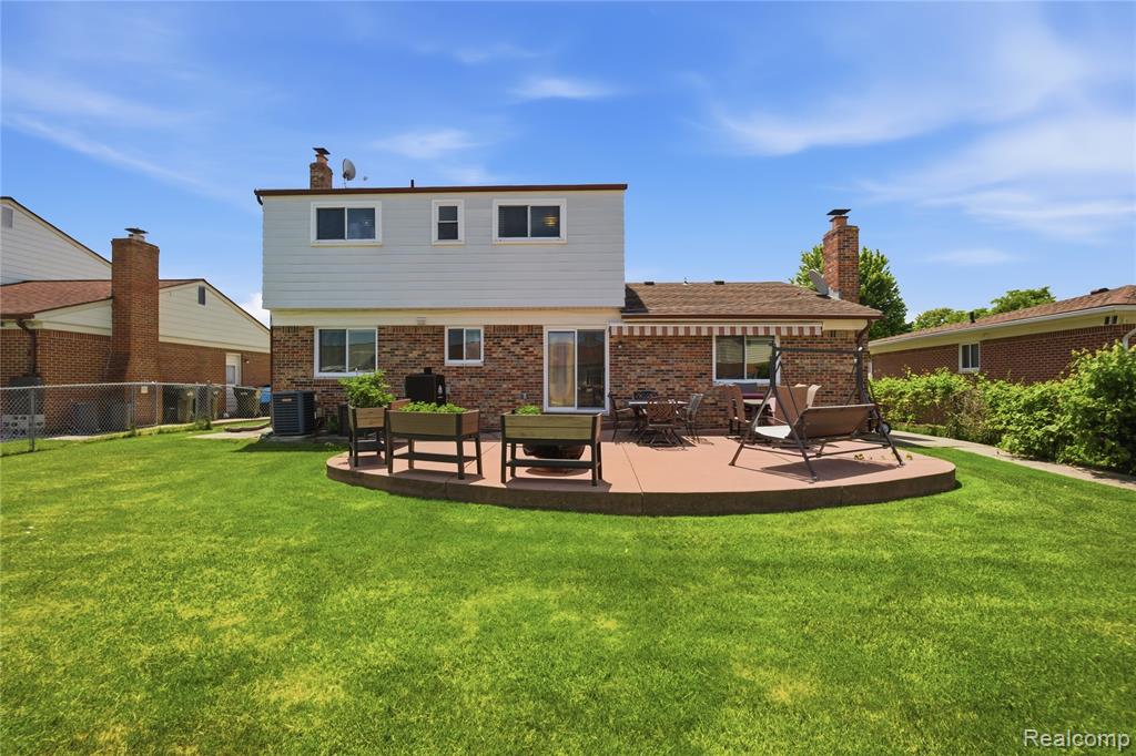 4171 Rose Mary Drive, Sterling Heights, MI 48310 — Photo 32