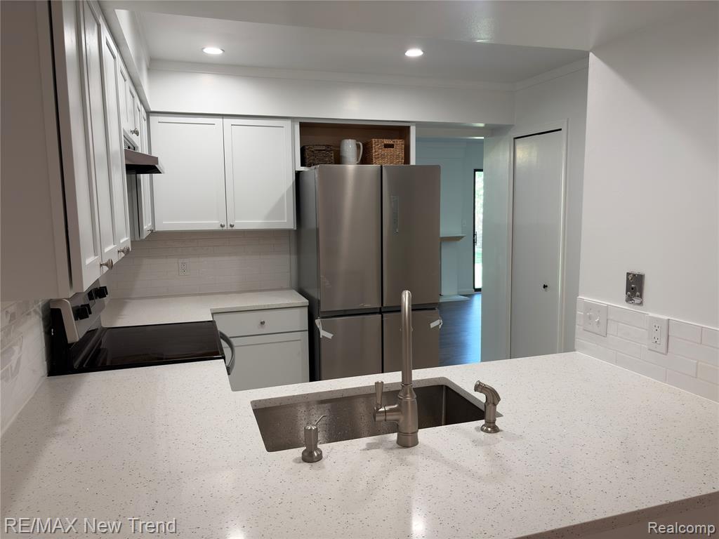 6200 Andrea Lane, West Bloomfield, MI — Photo 11