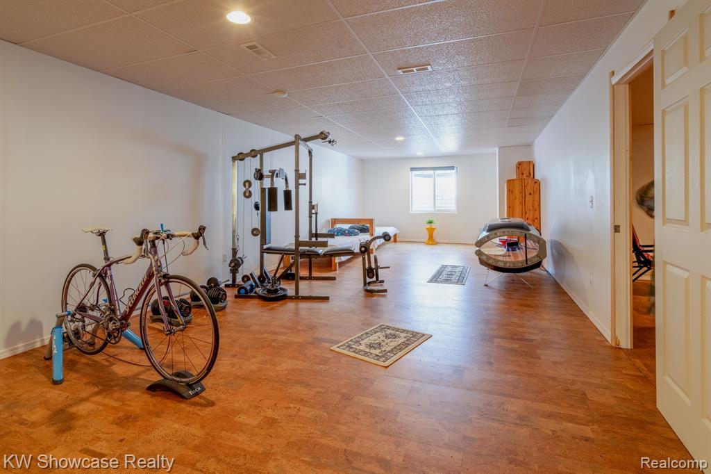 4594 CLIFFORD Road, Brighton, MI 48116 — Photo 36