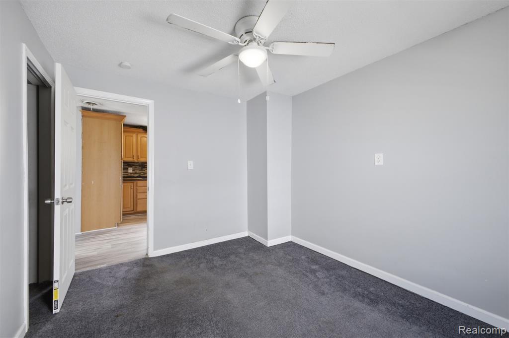 5921 Oldham Street, Taylor, MI 48180 — Photo 19