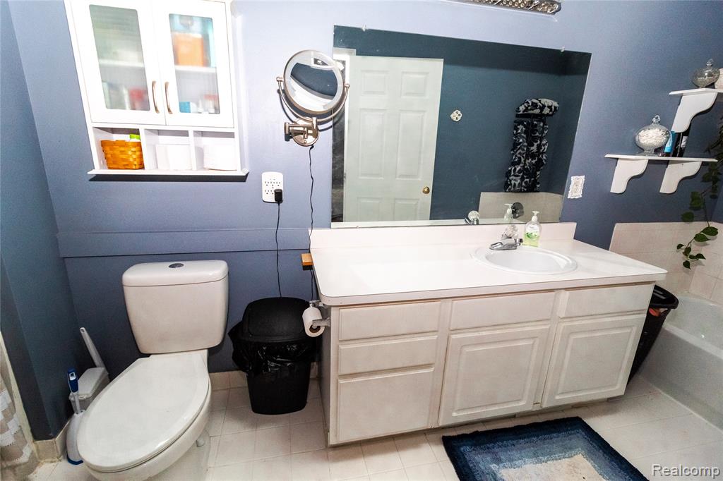 8314 Mill Pointe Court, Goodrich Vlg, MI — Photo 28
