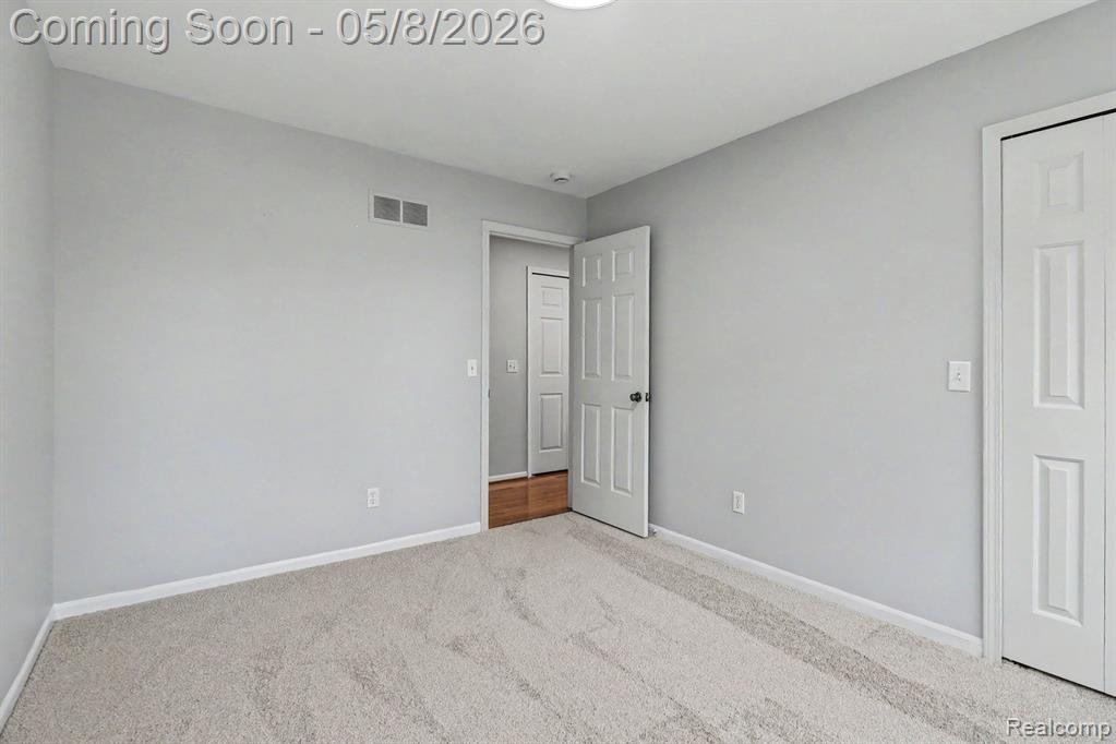 42819 Fairfield Drive, Belleville, MI 48111 — Photo 29