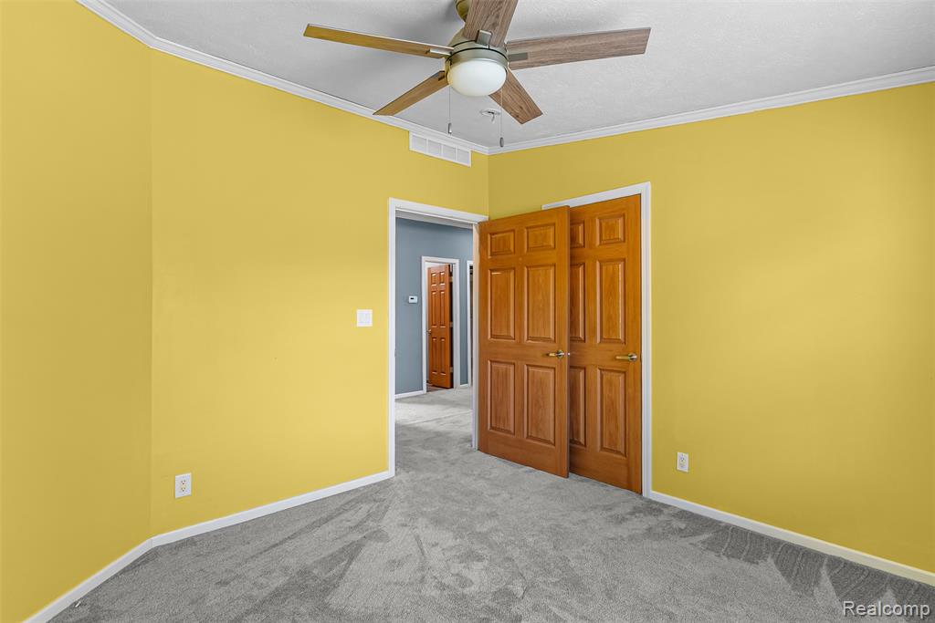 6252 Juliet Boulevard, Fenton, MI 48430 — Photo 29