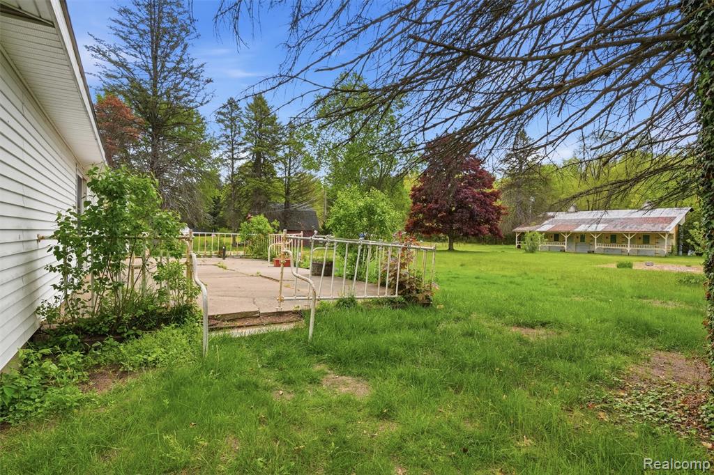 43625 Harris Road, Belleville, MI 48111 — Photo 36