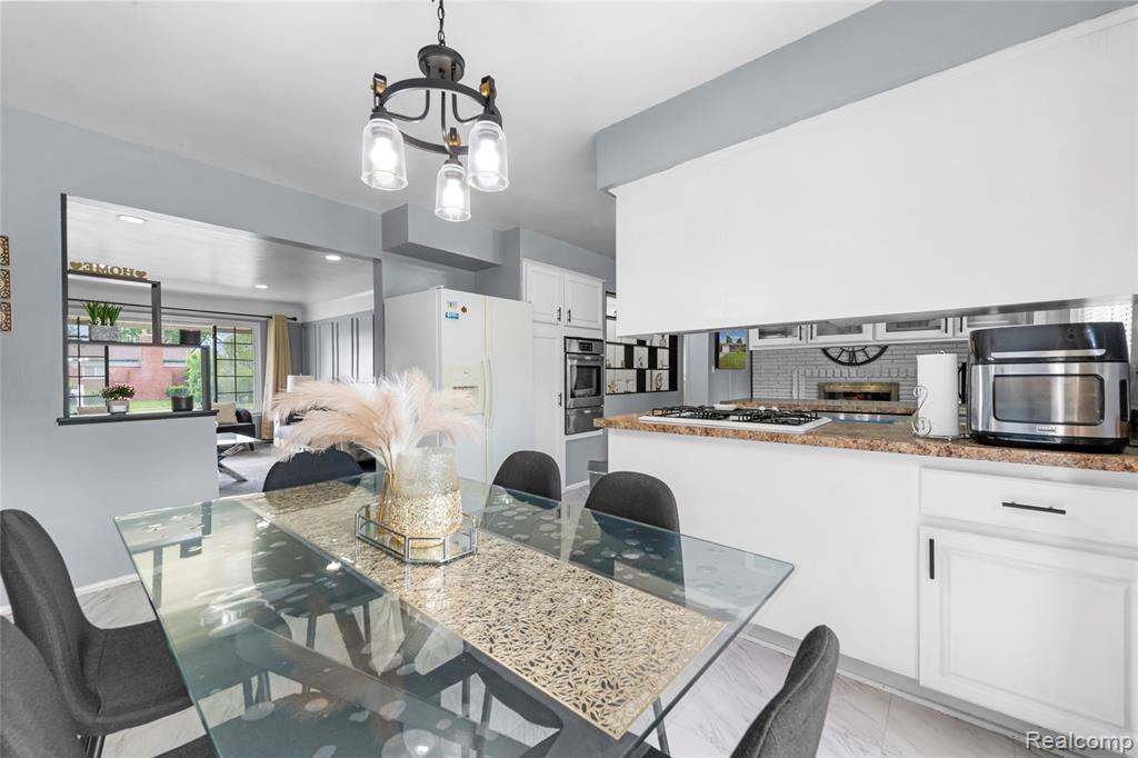 29410 Runey Drive, Warren, MI 48092 — Photo 16