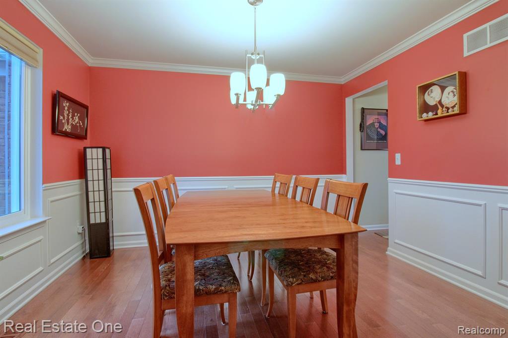 29924 MAGNOLIA Drive, New Hudson, MI 48165 — Photo 13