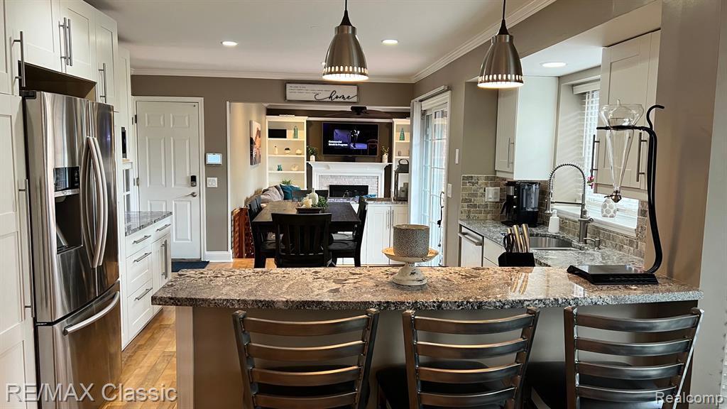 6644 Weathersfield Way, Canton, MI 48187 — Photo 18