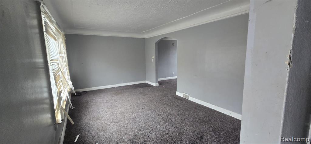 19358 Teppert Street - Photo 4