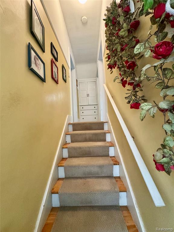 621 W Cambourne Street, Ferndale, MI 48220 — Photo 14