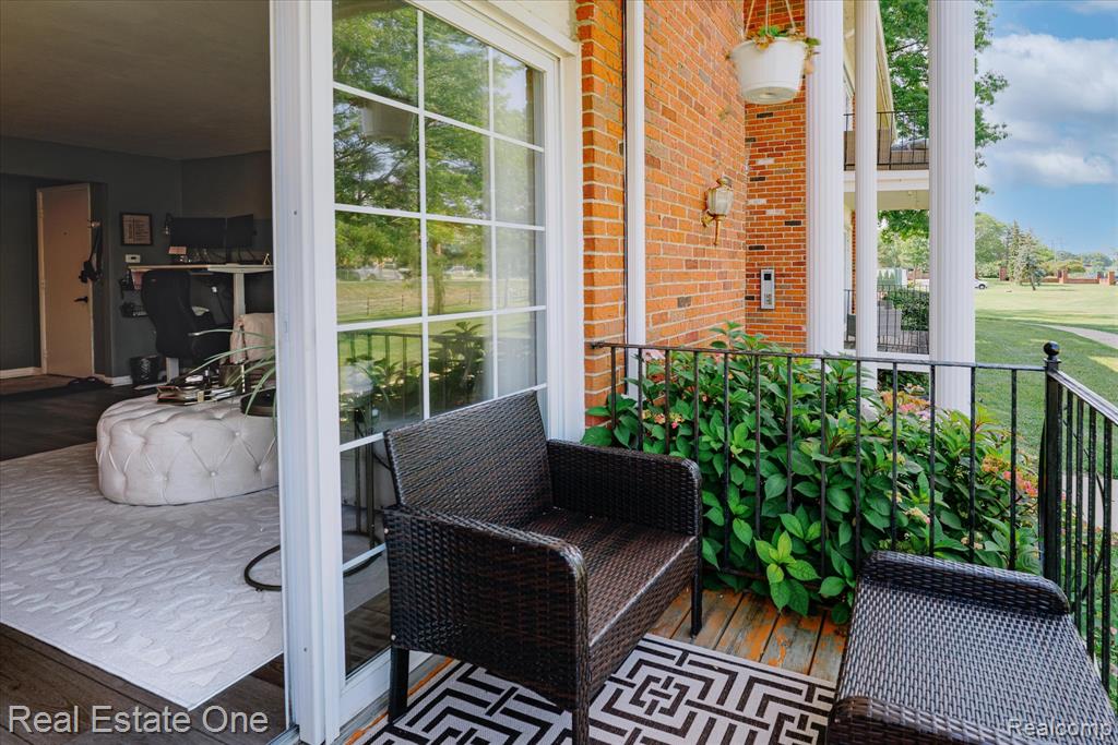 430 Fox Hills Drive N, A-1, Bloomfield Hills, MI 48304 — Photo 16
