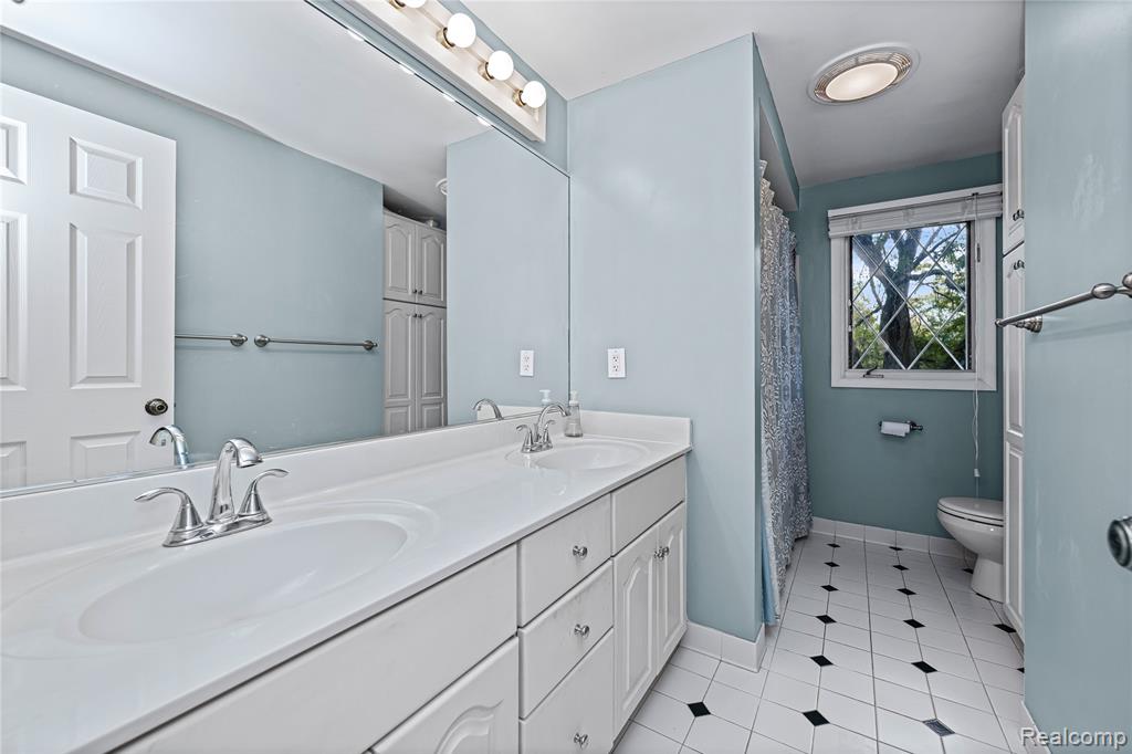 41846 Sutters Lane, Northville, MI 48168 — Photo 33