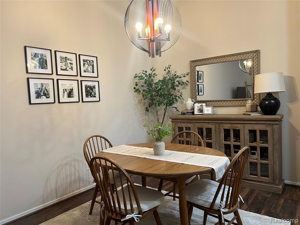 1861 N Arbor Way Drive, 26, Canton, MI 48188 — Photo 2