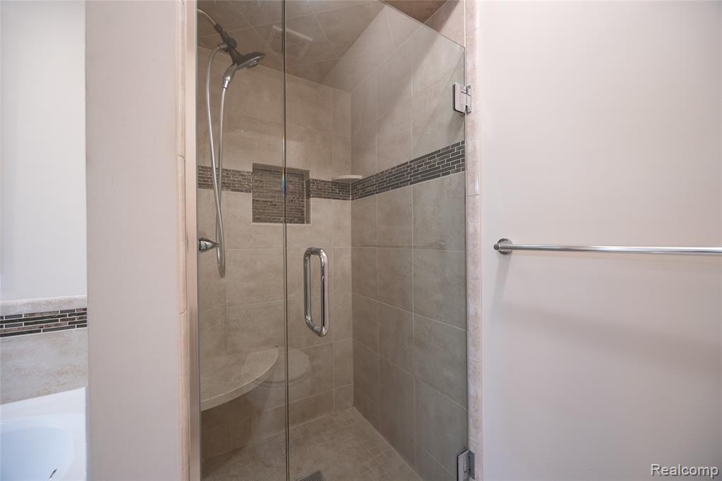 42453 Willsharon Street, Sterling Heights, MI 48314 — Photo 30