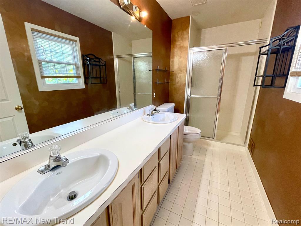 41700 KIRKWOOD Drive, Novi, MI — Photo 7