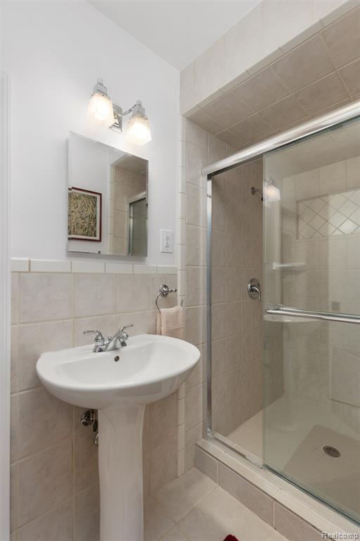 12959 Talbot Lane, Huntington Woods, MI — Photo 39