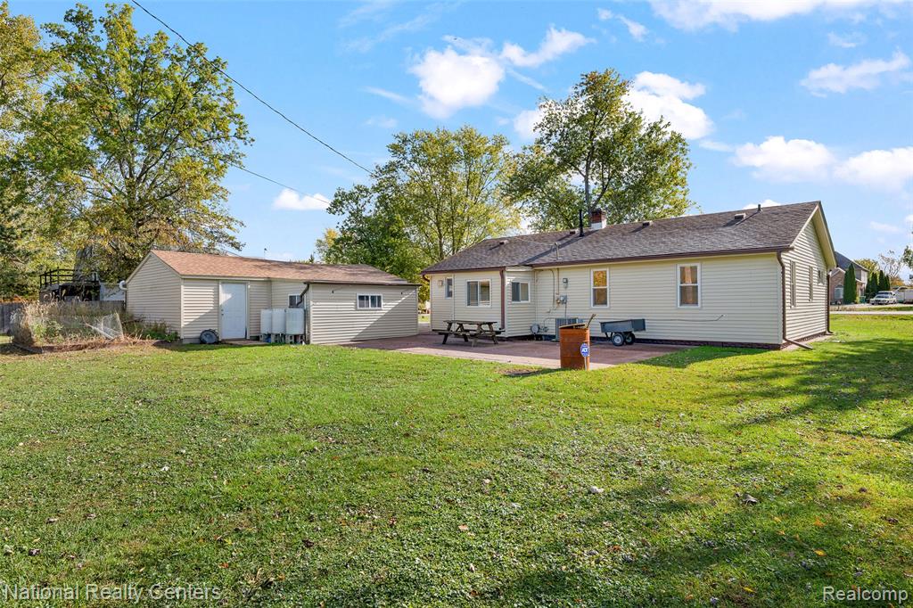 29842 Fort Road, Rockwood, MI — Photo 13