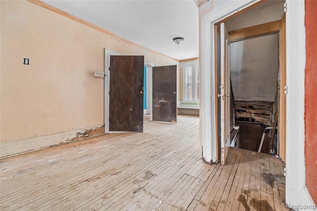 628 Taylor Street, Detroit, MI 48202 — Photo 9