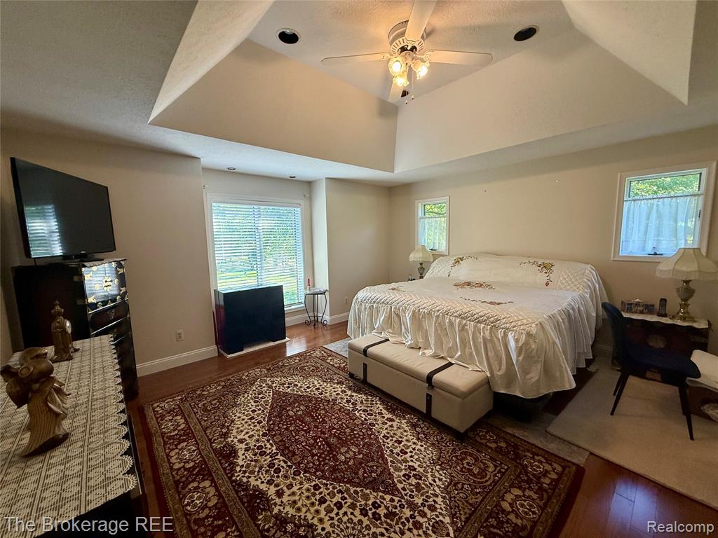12088 Pinebrook Lane, South Lyon, MI 48178 — Photo 22
