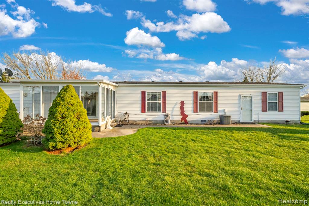4333 24th Avenue, 80, Fort Gratiot, MI 48059 — Photo 32
