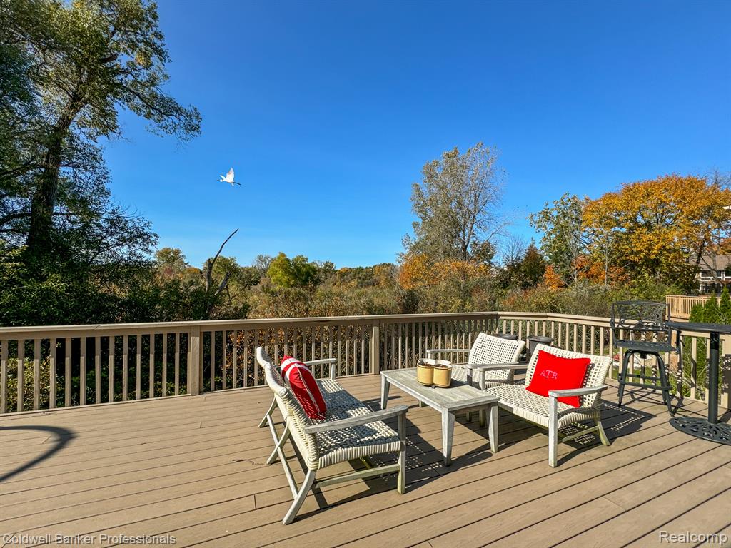 5040 OAKBROOKE Drive, West Bloomfield, MI 48323 — Photo 30