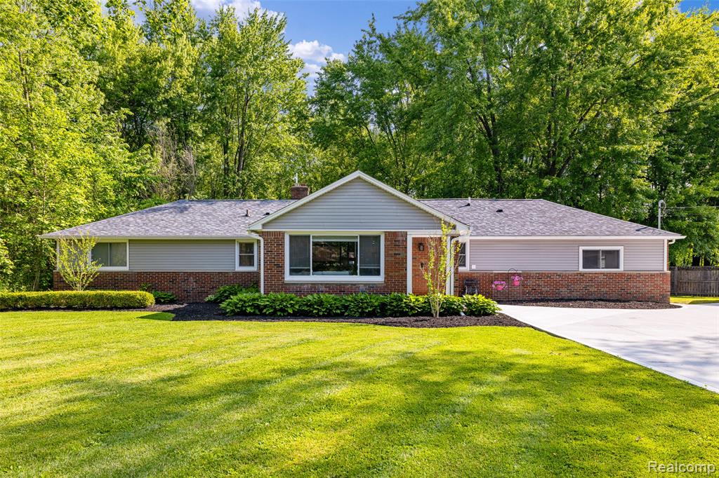 6590 Swartout Road, Clay, MI 48001 — Photo 5