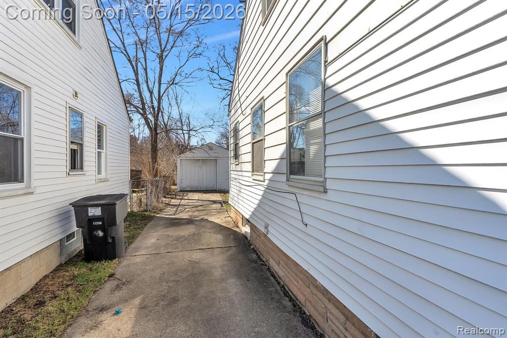 11657 Stout Street, Detroit, MI 48228 — Photo 17